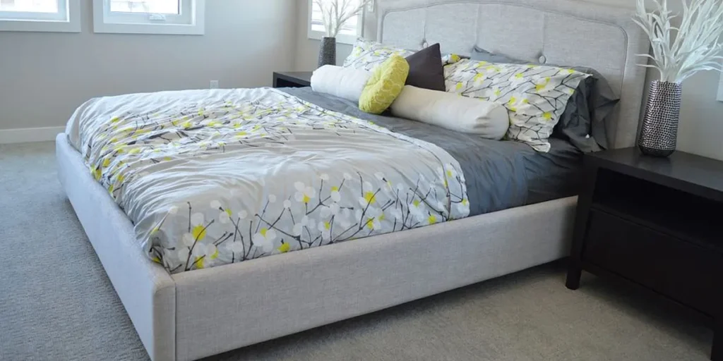 Choosing The Right King Size Bed Frame