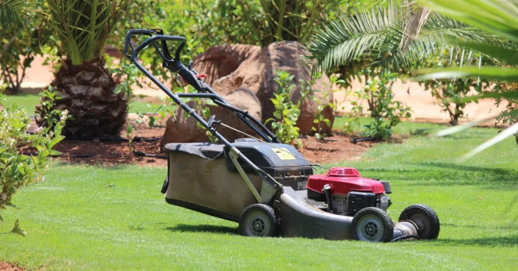 Choosing The Right Lawn Mower Width