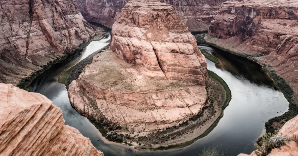 Experience The Majesty Of Horseshoe Bend