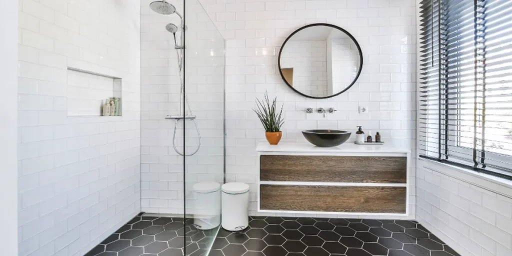 Maximizing Space In Any Bathroom