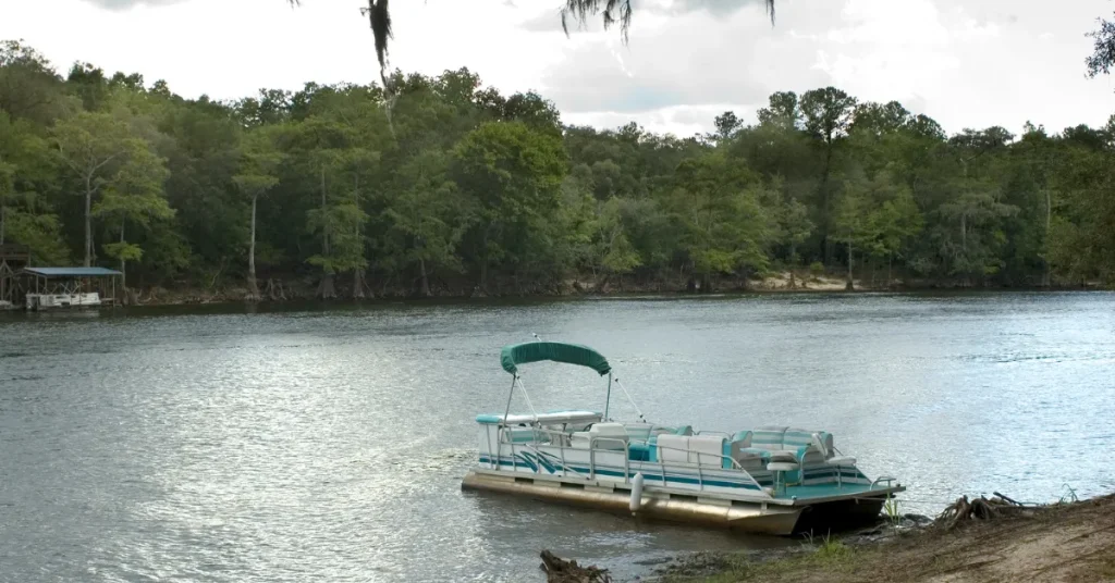 How Wide are Pontoon Boats: Sizing Up Your Fun!