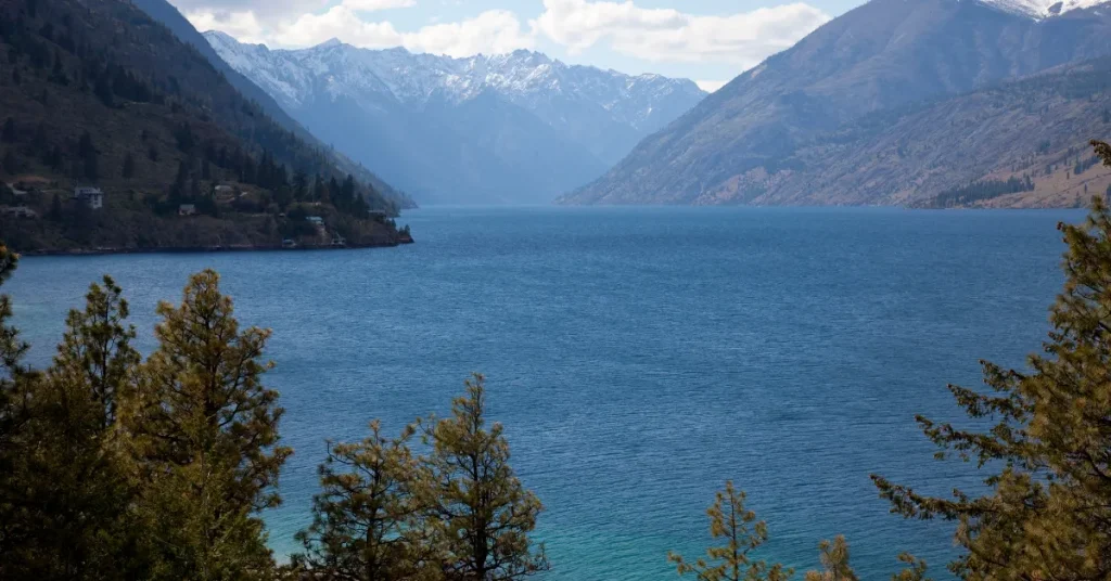 The Allure Of Chelan's Depths To Tourism