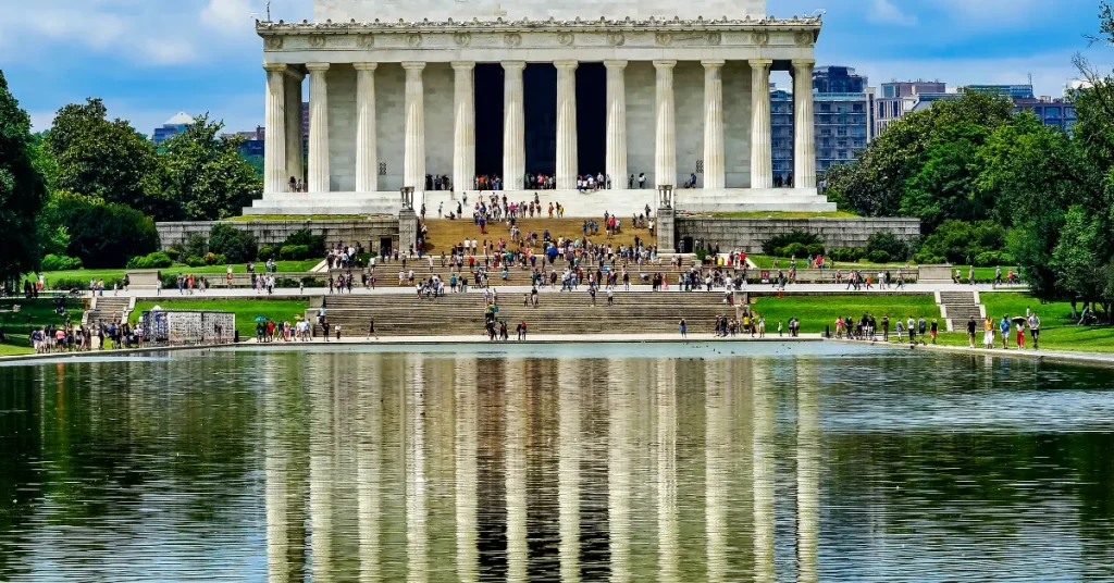 The Reflecting Pool In Popular Culture